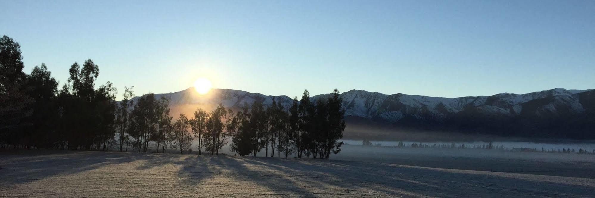 Mount Maude Country Lodge Wanaka Exteriör bild